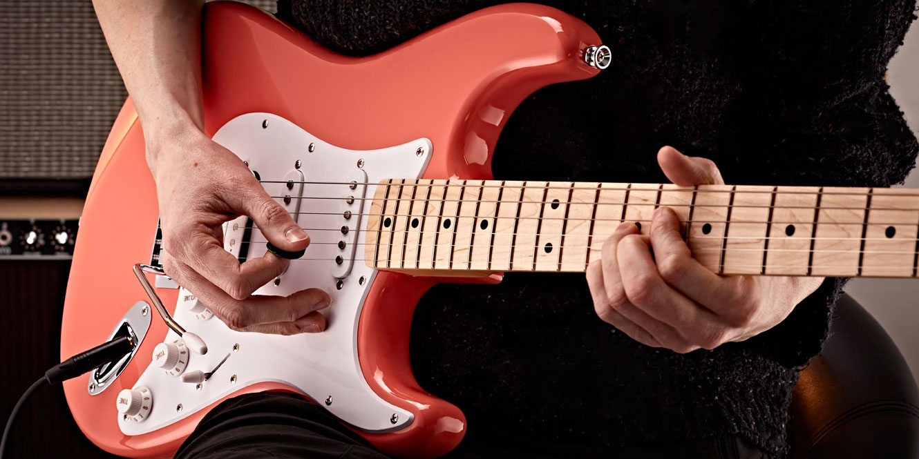 Giải Thích Về Các Dòng Guitar Của Squier