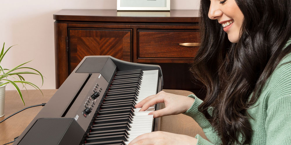 Xem thêm sản phẩm Đàn Piano. Xem thêm sản phẩm Guitar Điện. Xem thêm sản phẩm Guitar Acoustic. Xem thêm sản phẩm Guitar Classic. Xem thêm sản phẩm Guitar Pedal. Xem thêm sản phẩm Amplifier. 