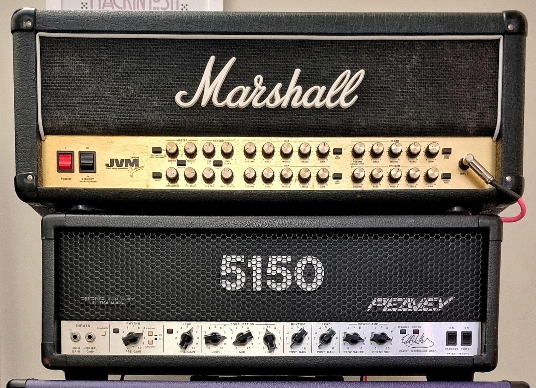 Marshall Vs Peavey Amp: Đâu Là Lựa Chọn Tốt Hơn?