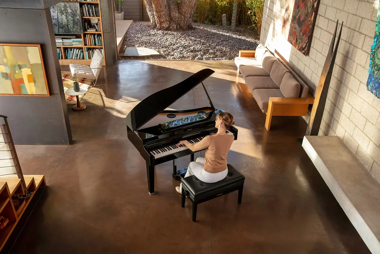 Roland GP-6 – Mẫu Piano Baby Grand Mang Dấu Ấn Công Nghệ Của Roland