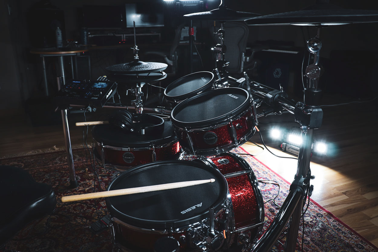 Đánh Giá Bộ Trống Điện Alesis Strike Pro