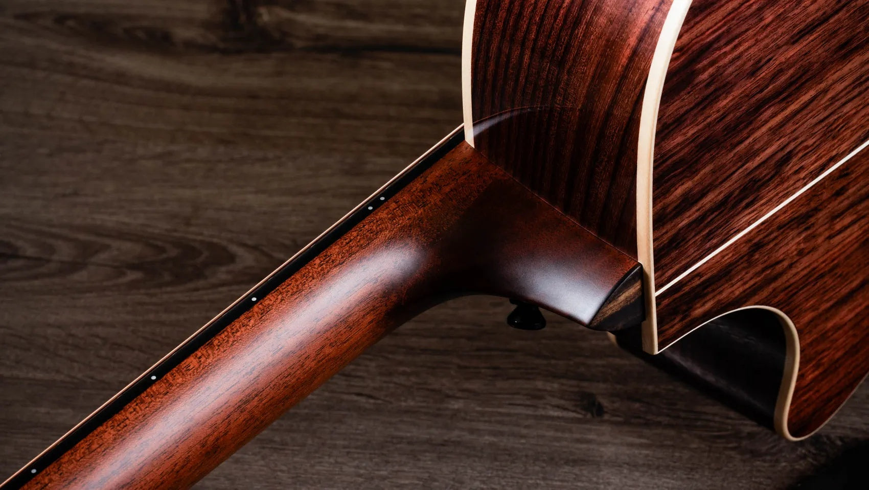 Đàn Guitar Acoustic Taylor Next Generation 812ce - Natural