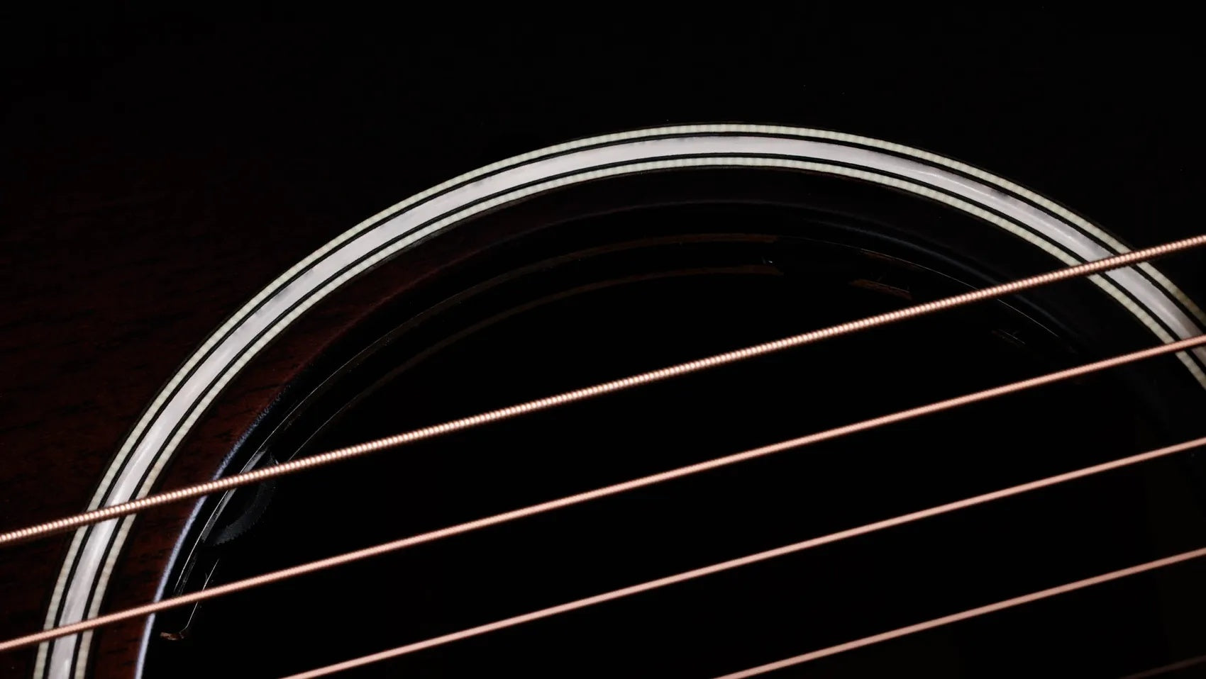 Đàn Guitar Acoustic Taylor Next Generation Builder's Edition 324ce - Shaded Edgeburst-Mai Nguyên Music