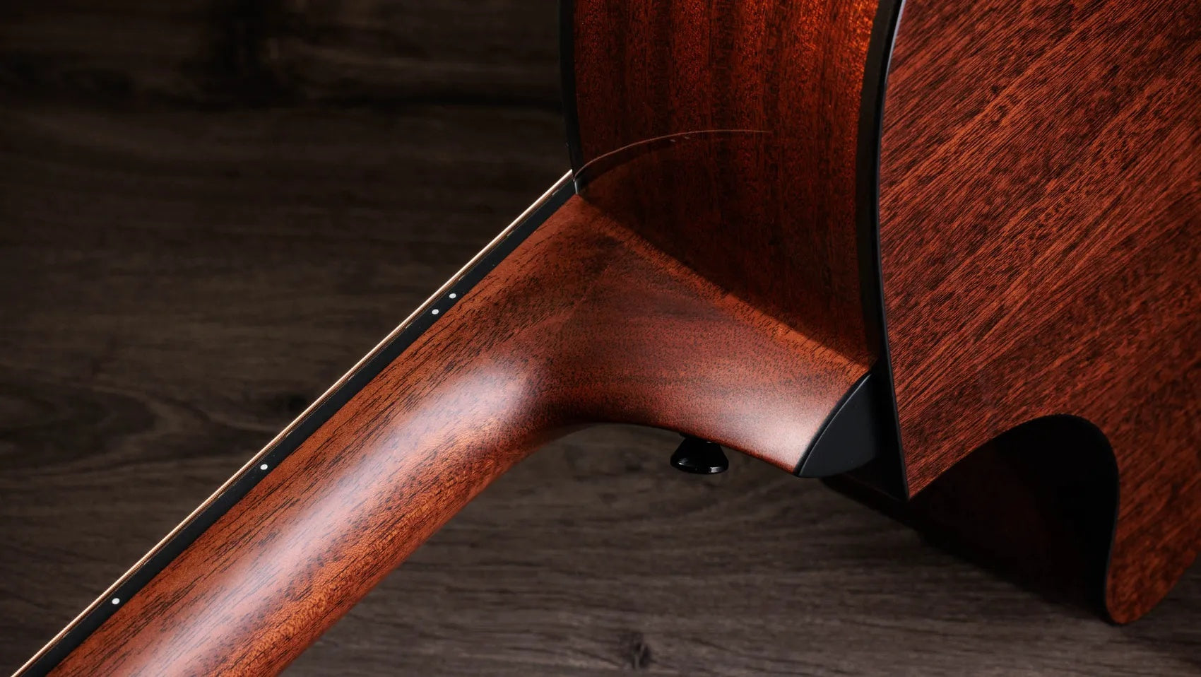 Đàn Guitar Acoustic Taylor Next Generation 324ce - Shaded Edgeburst