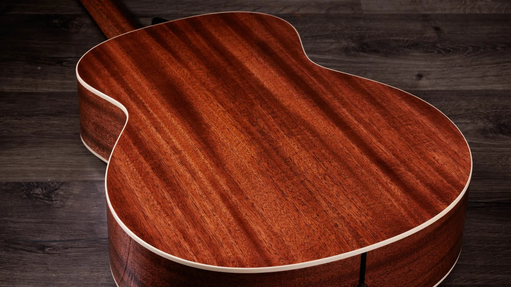 Đàn Guitar Acoustic Taylor Gold Label 514e