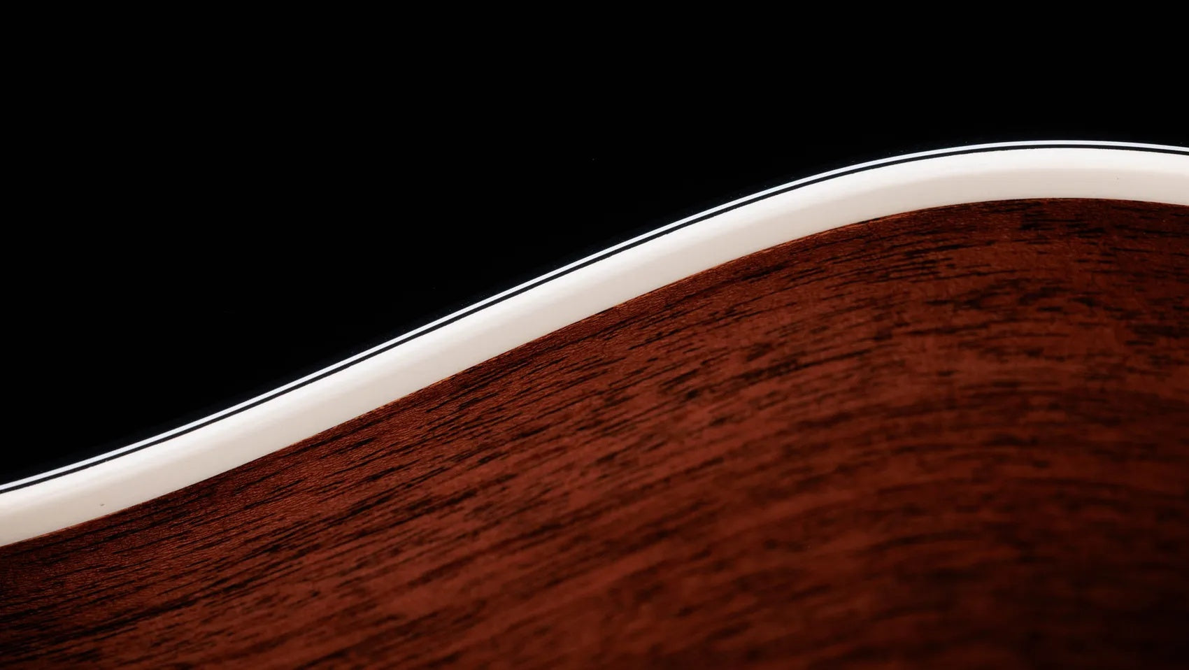 Đàn Guitar Acoustic Taylor Gold Label 517e