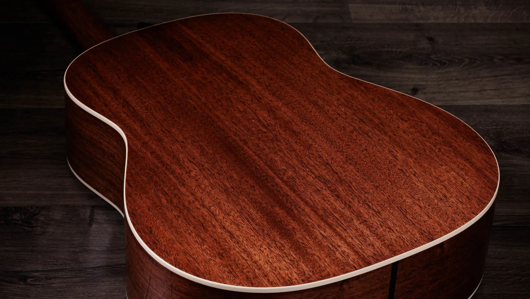 Đàn Guitar Acoustic Taylor Gold Label 517e