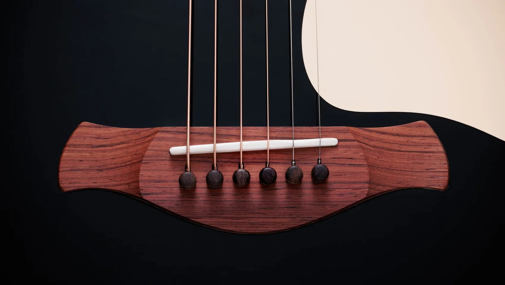 Đàn Guitar Acoustic Taylor Gold Label 714e