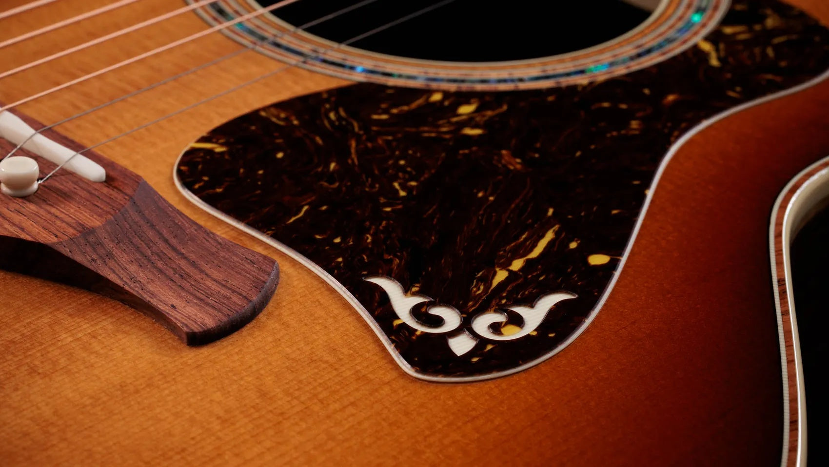 Đàn Guitar Acoustic Taylor Gold Label 814e