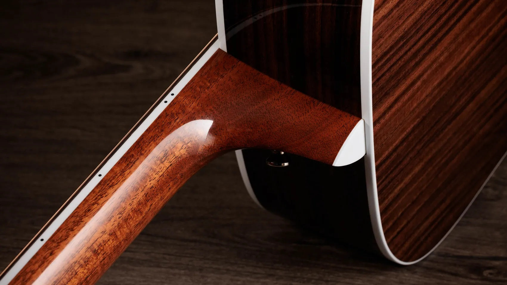 Đàn Guitar Acoustic Taylor 810e Legacy - Natural