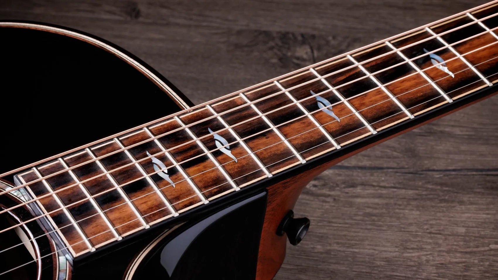 Đàn Guitar Acoustic Taylor Next Generation Builder's Edition 814ce Adirondack Spruce/Rosewood - Blacktop