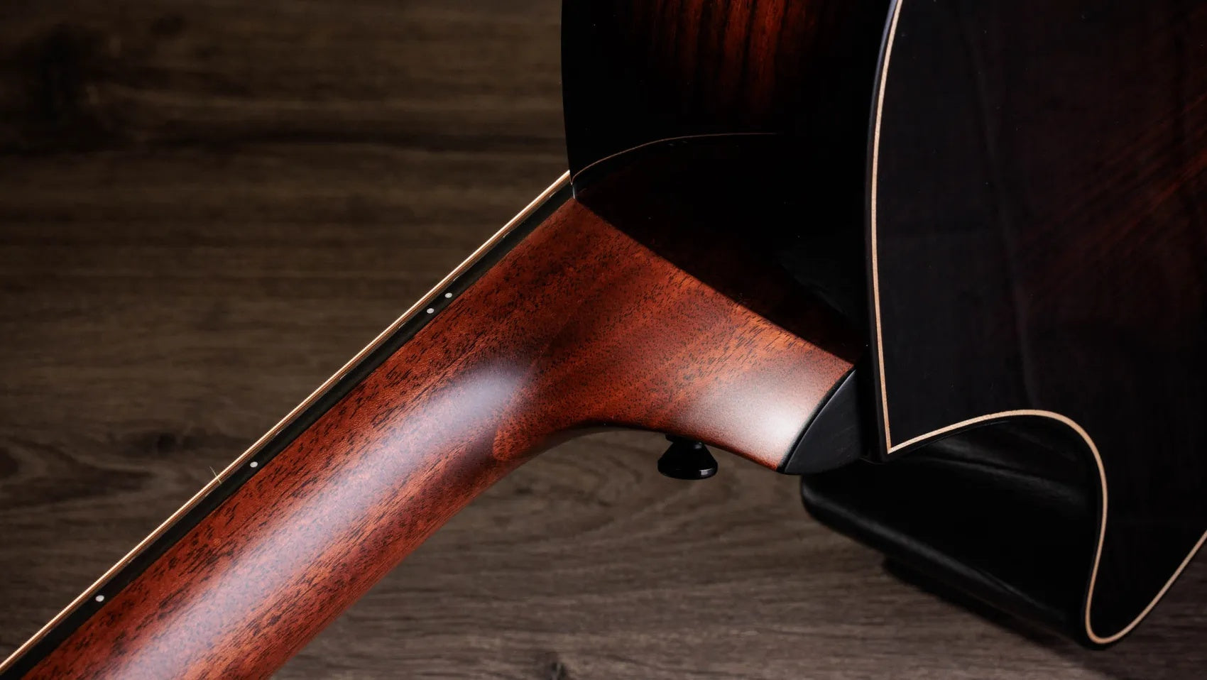 Đàn Guitar Acoustic Taylor Next Generation Builder's Edition 814ce Adirondack Spruce/Rosewood - Natural Kona Edgeburst