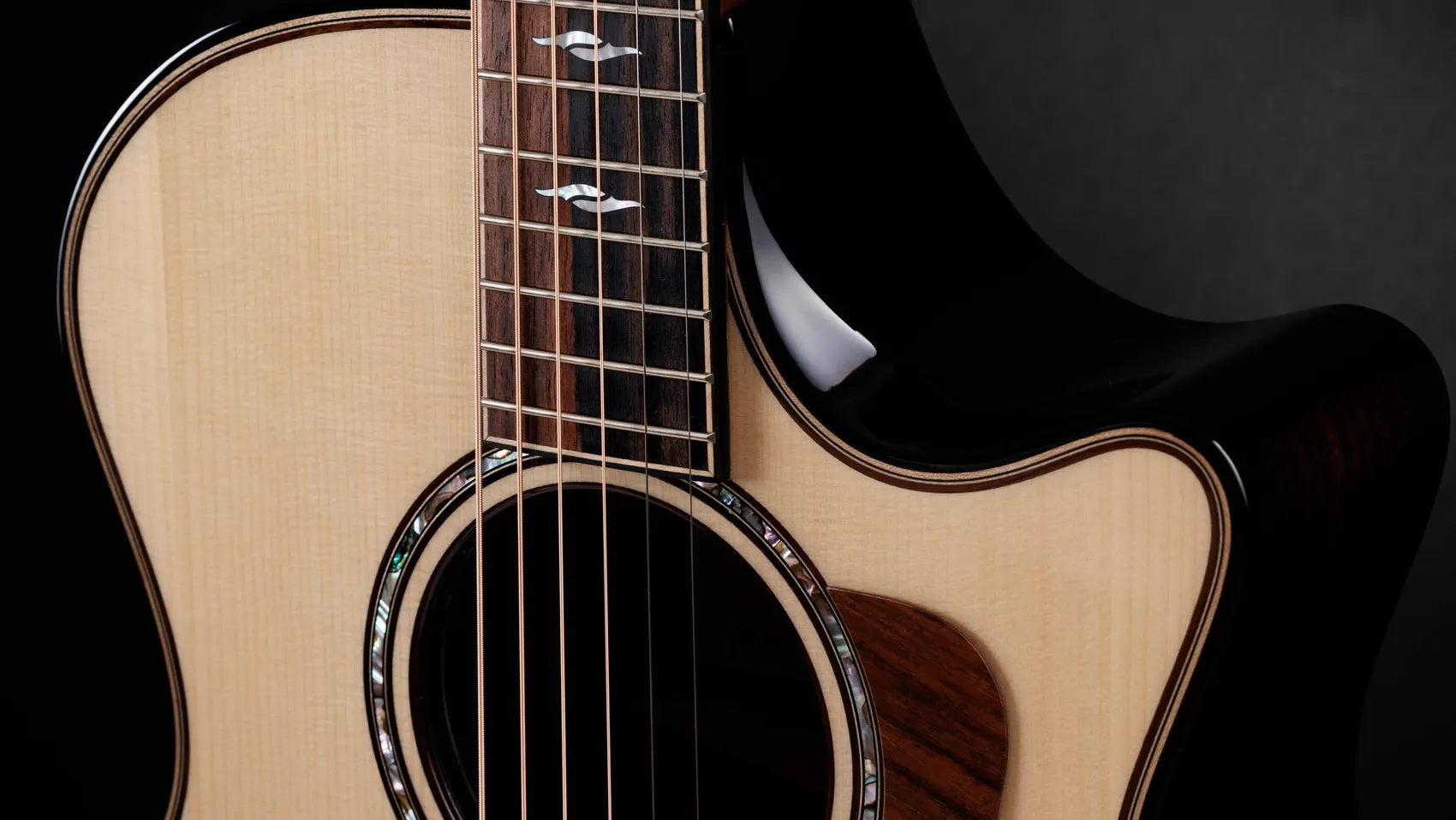 Đàn Guitar Acoustic Taylor Next Generation Builder's Edition 814ce Adirondack Spruce/Rosewood - Natural Kona Edgeburst