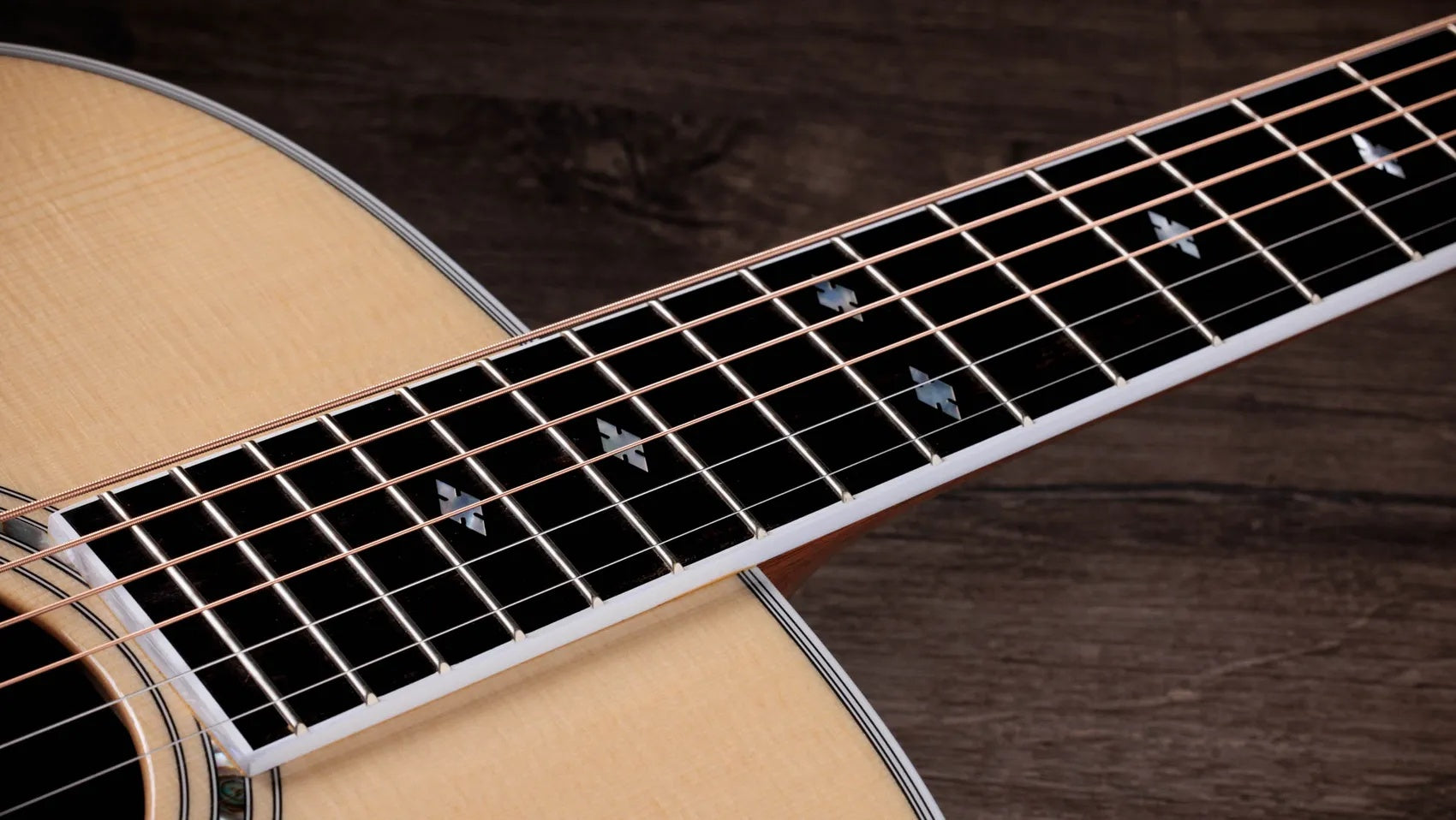 Đàn Guitar Acoustic Taylor Legacy 815e - Natural