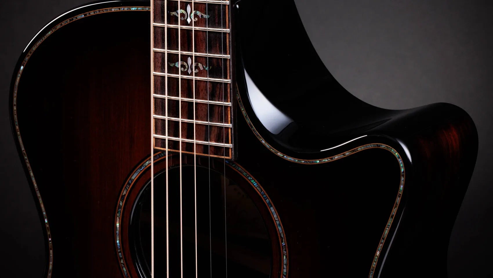 Đàn Guitar Acoustic Taylor Builder's Edition 914ce LTD Macassar Ebony - Shaded Edge Burst