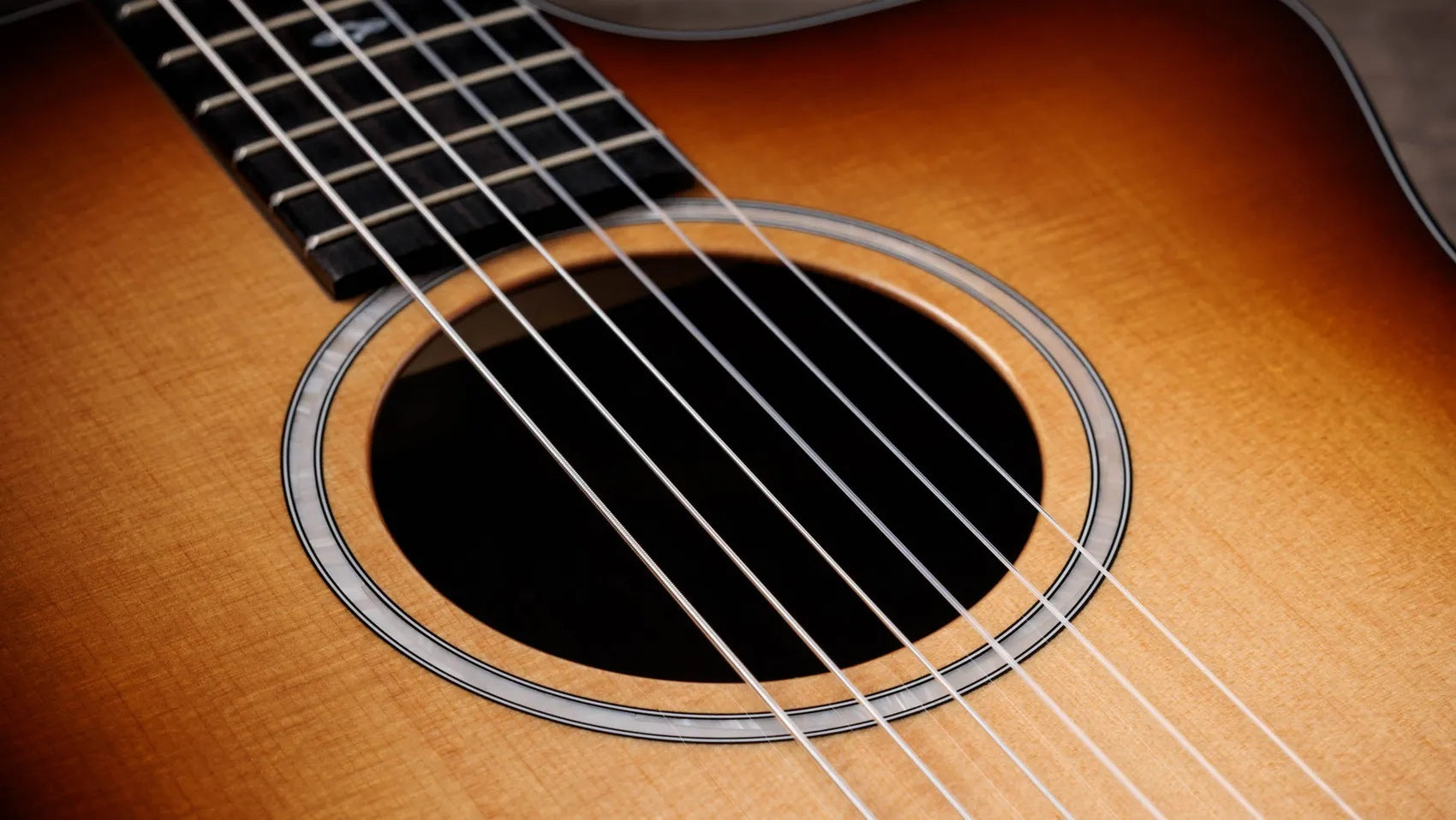 Đàn Guitar Classic Taylor Sunset Blvd 214ce-N Plus - Sunset Edgeburst