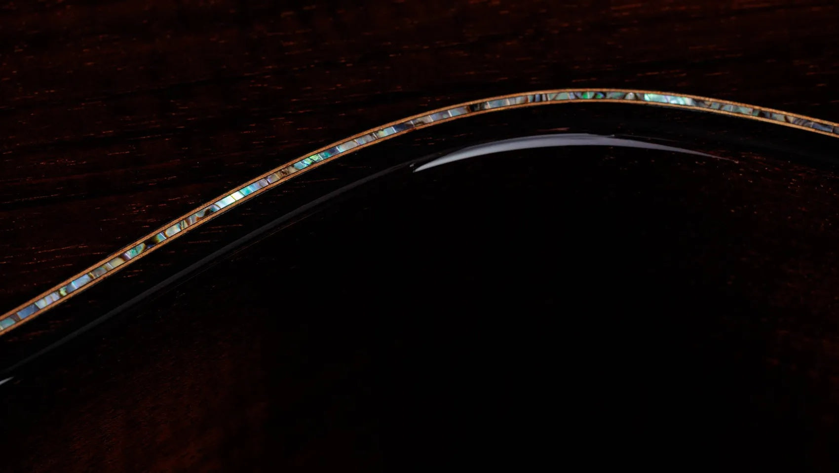 Đàn Guitar Acoustic Taylor Next Generation Builders Edition K24ce - Kona Edgeburst-Mai Nguyên Music