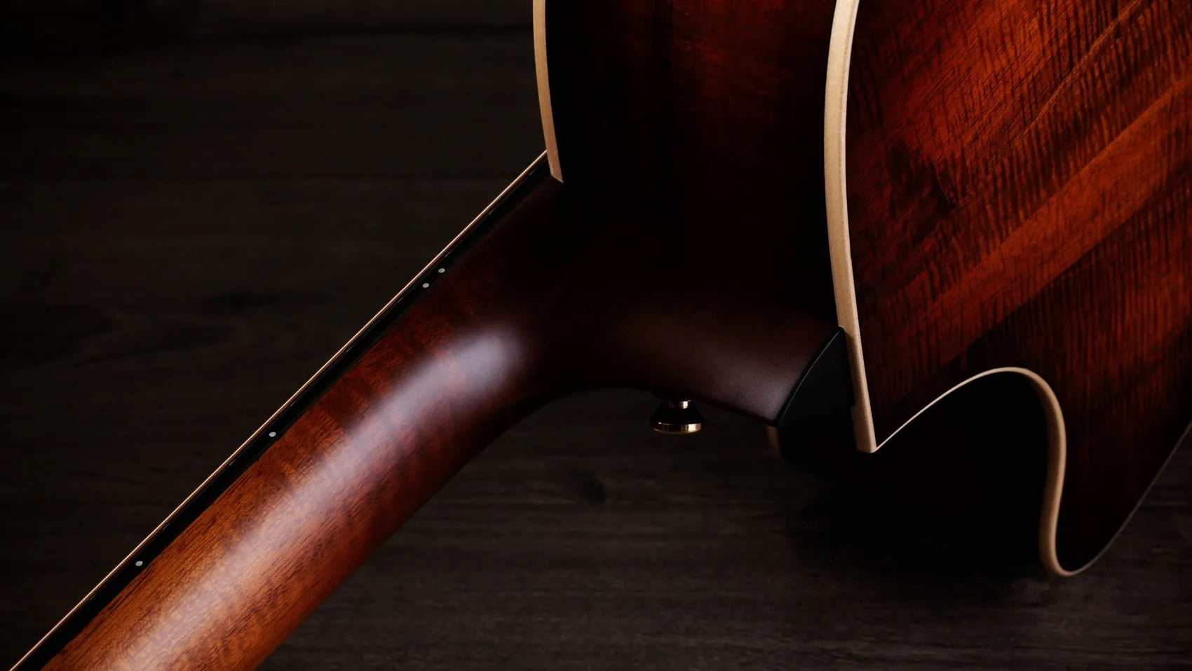 Đàn Guitar Acoustic Taylor Next Generation K24ce - Shaded Edgeburst