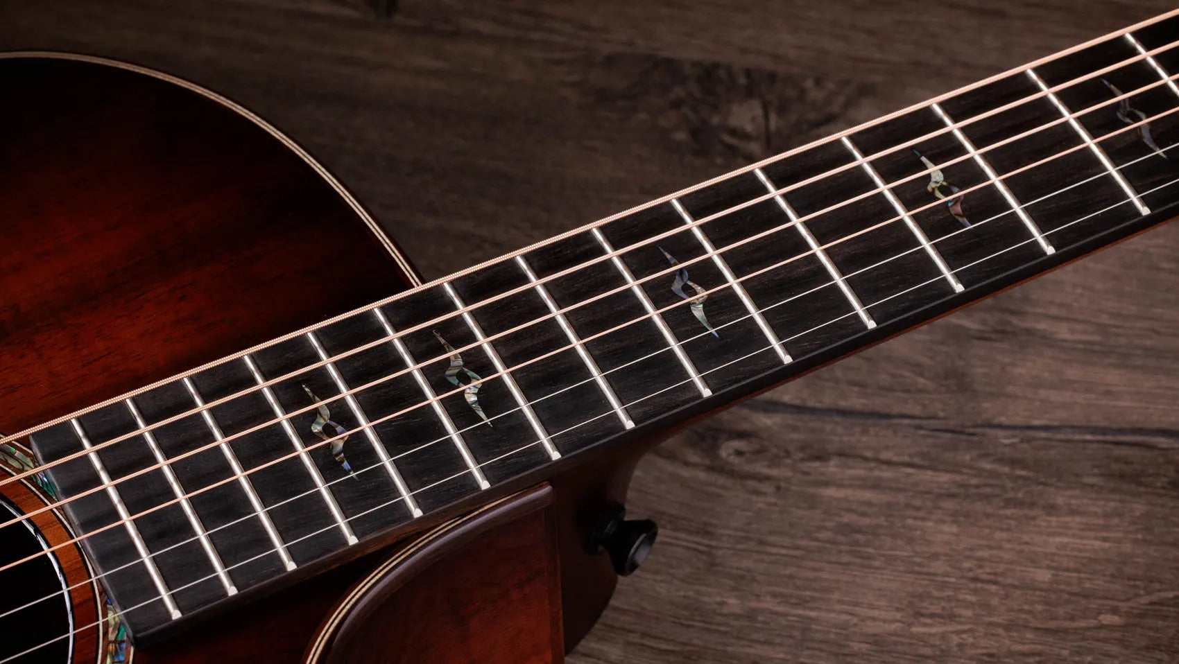 Đàn Guitar Acoustic Taylor Next Generation K24ce Special Edition - Shaded Edgeburst-Mai Nguyên Music