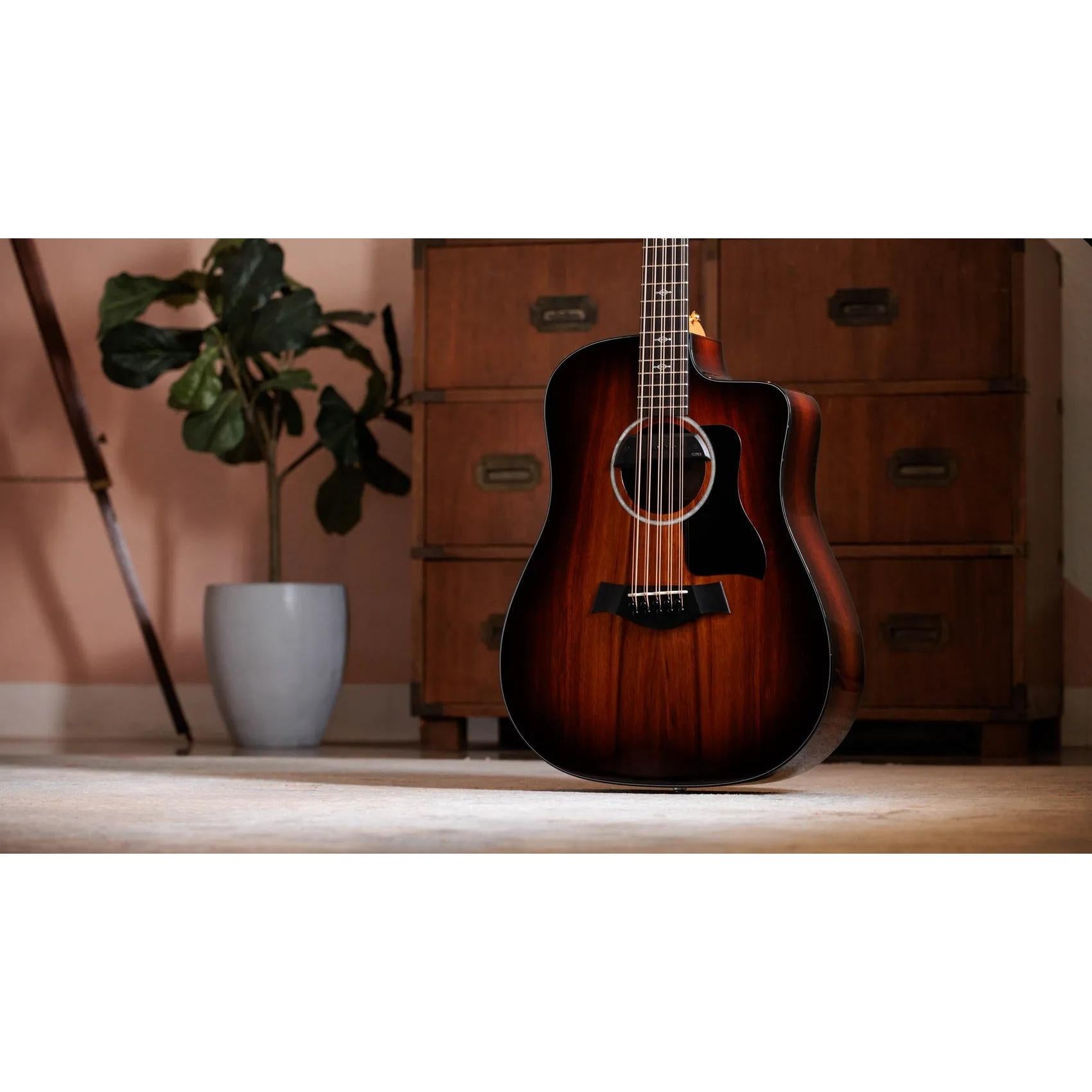 Đàn Guitar Acoustic 10-dây Taylor 260ce-K DLX Bajo Quinto - Shaded Edgeburst-Mai Nguyên Music