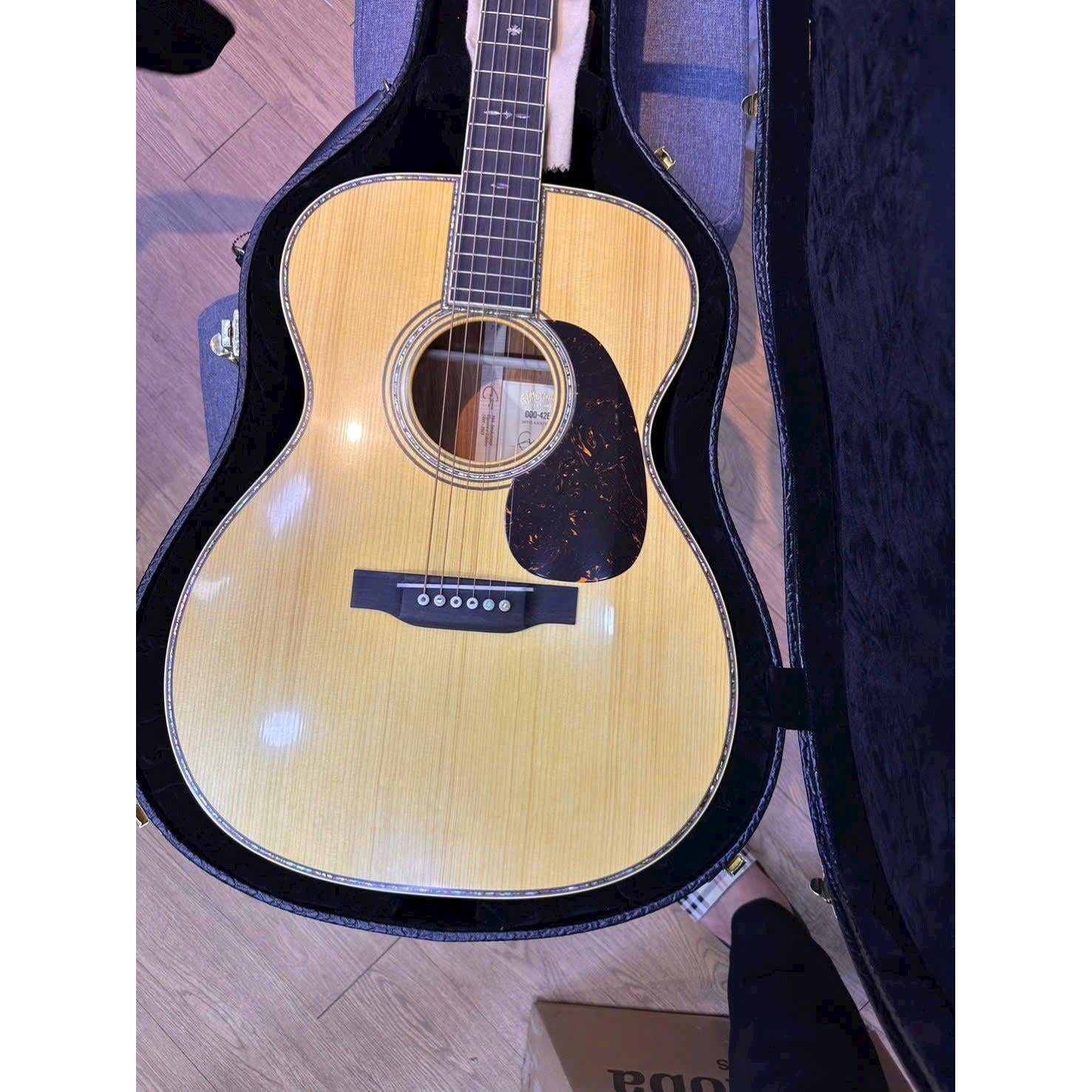 Đàn Guitar Acoustic Martin 000-42EC Eric Clapton 30th Anniversary - Natural-Mai Nguyên Music