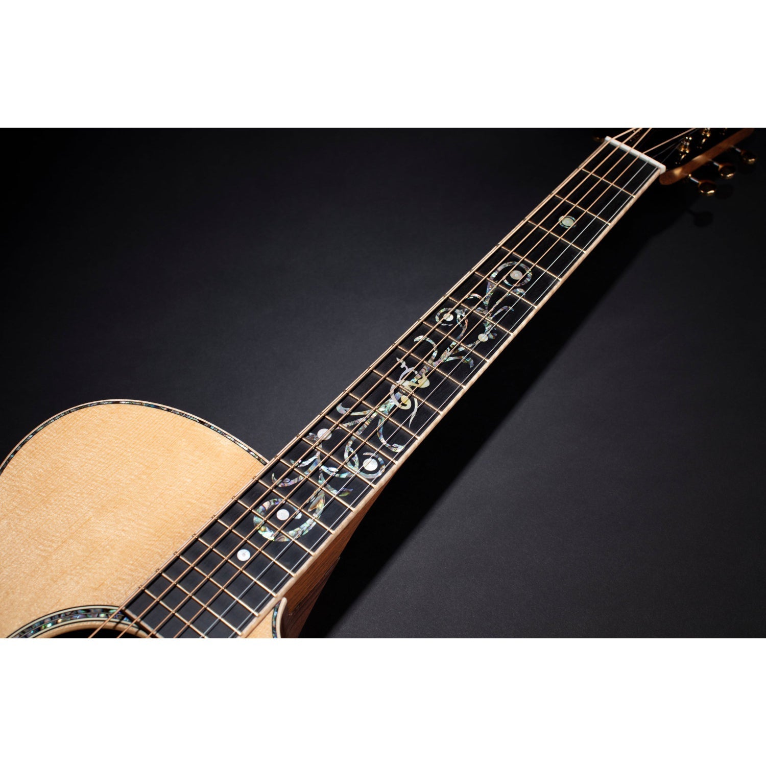 Đàn Guitar Acoustic Martin Custom Shop CS-SC-2022 w/Case-Mai Nguyên Music