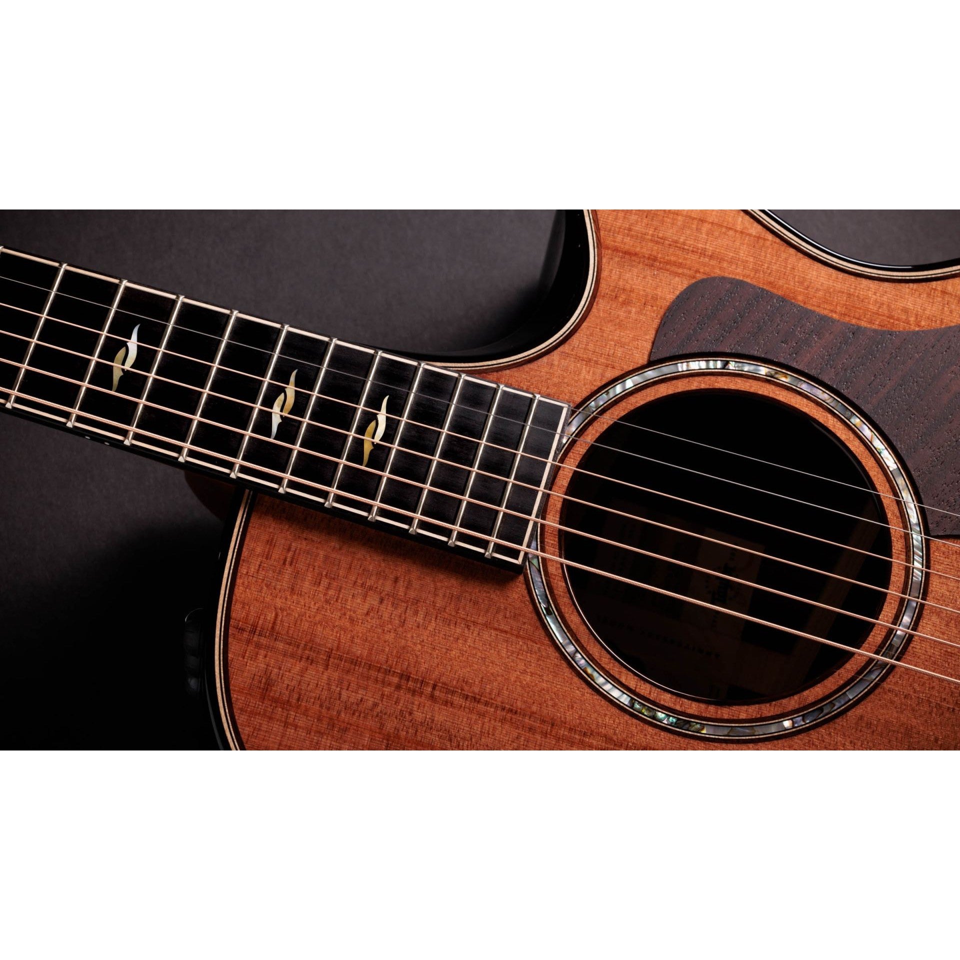 Đàn Guitar Acoustic Taylor 50th Anniversary Builder's Edition 812ce LTD-Mai Nguyên Music