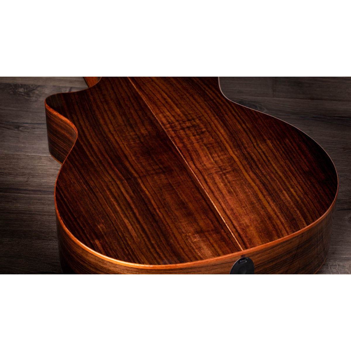 Đàn Guitar Acoustic Taylor 714ce w/Case-Mai Nguyên Music