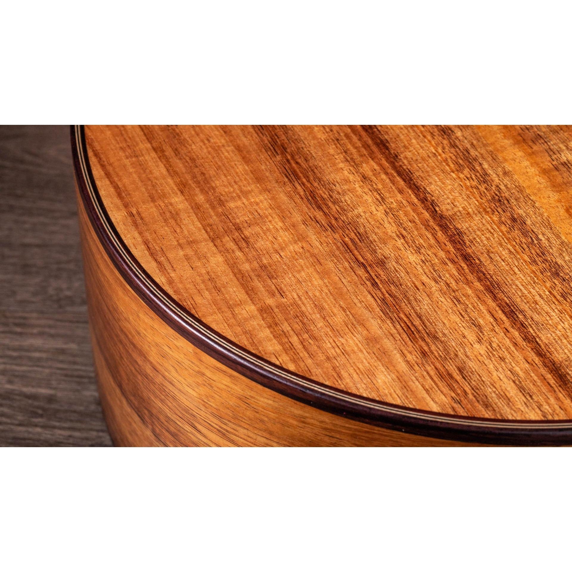 Đàn Guitar Acoustic Taylor 724ce w/Hardshell Case-Mai Nguyên Music