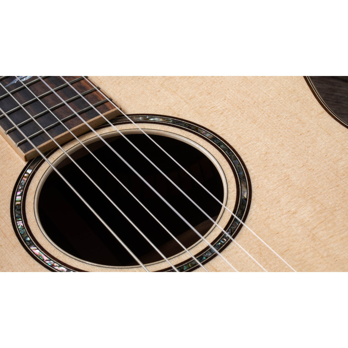 Đàn Guitar Acoustic Taylor 814ce-N w/Case-Mai Nguyên Music