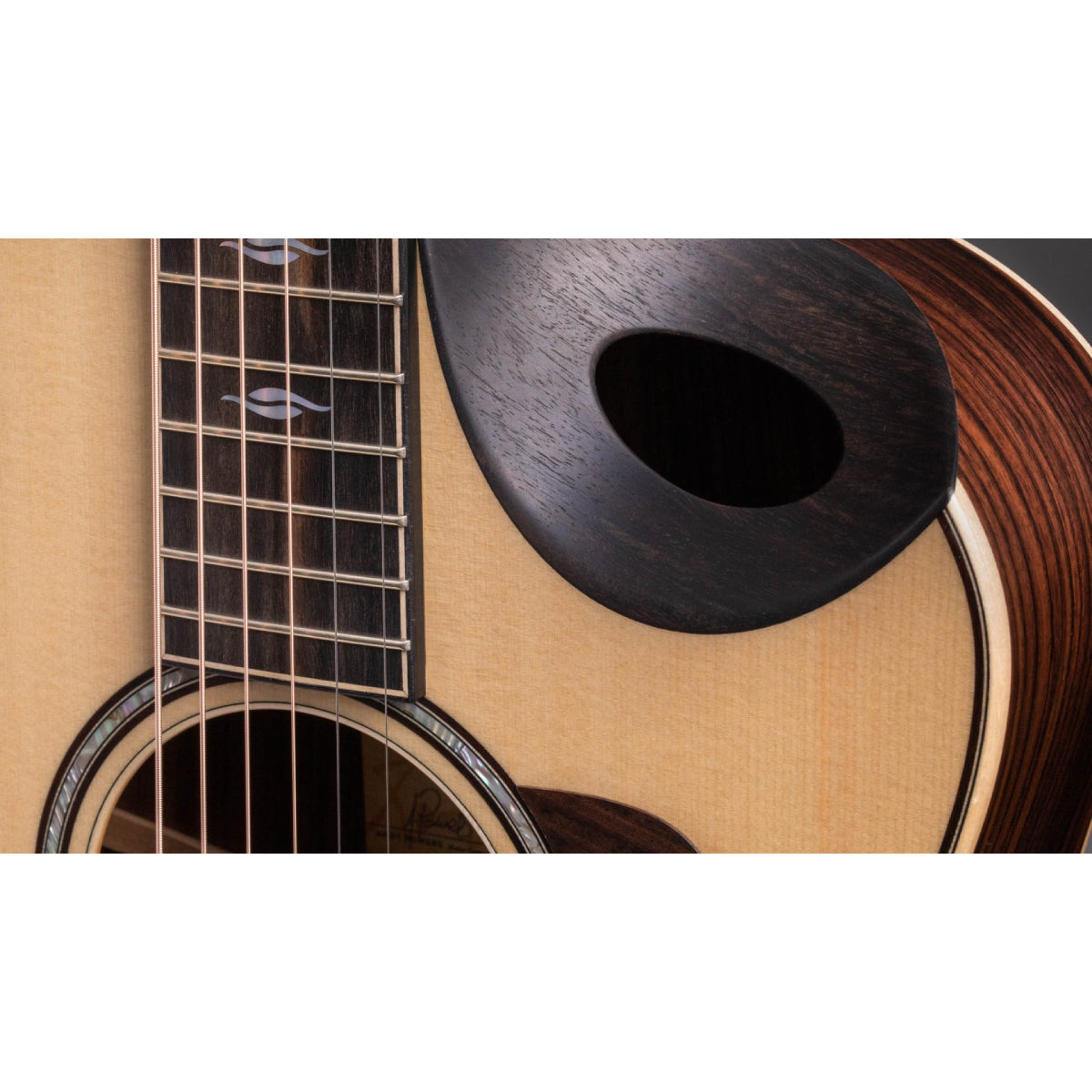 Đàn Guitar Acoustic Taylor Builder's Edition 816ce w/Case-Mai Nguyên Music