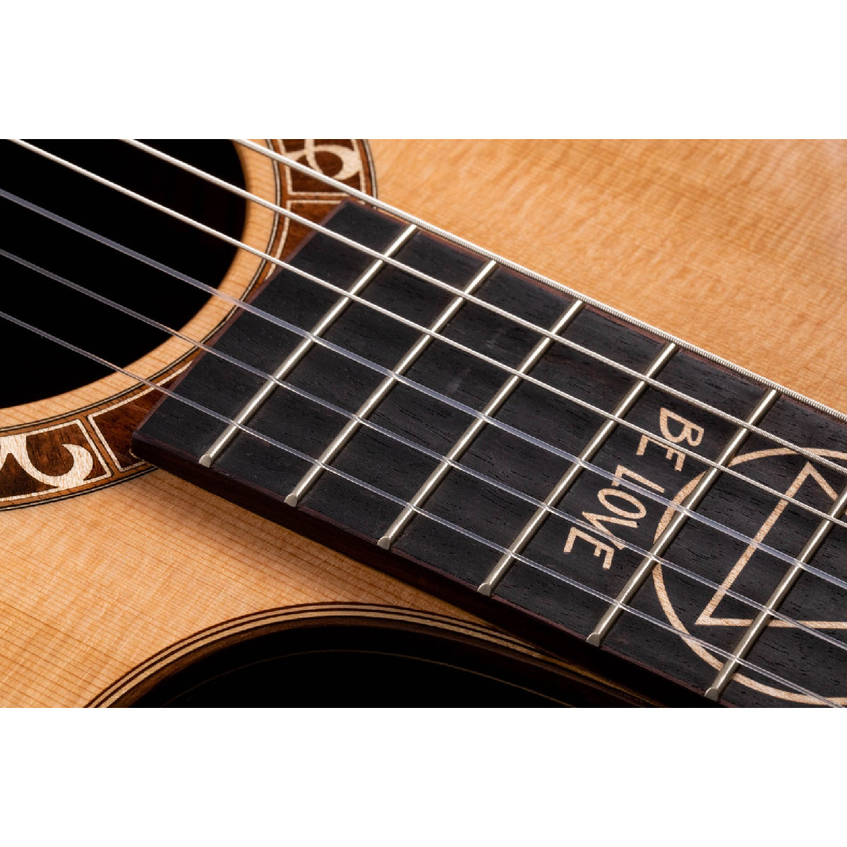 Đàn Guitar Acoustic Taylor Jason Mraz Signature Model (JMSM) w/Case-Mai Nguyên Music