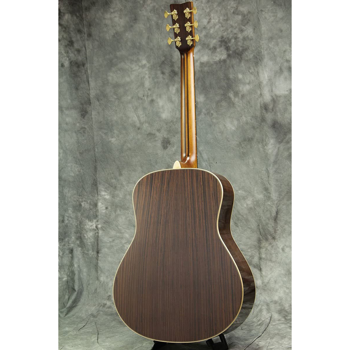 Đàn Guitar Acoustic Yamaha LL26 ARE-Mai Nguyên Music