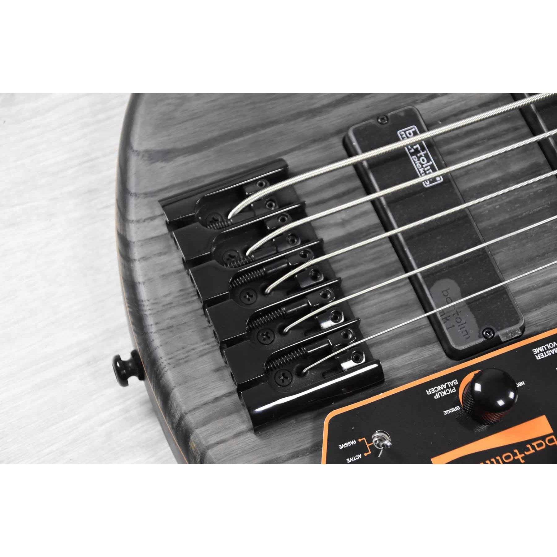 Đàn Guitar Bass 5-dây Cort B5 Element-Mai Nguyên Music