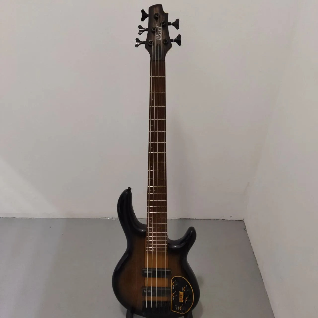 Đàn Guitar Bass 5-dây Cort C5 Plus ZBMH-Mai Nguyên Music