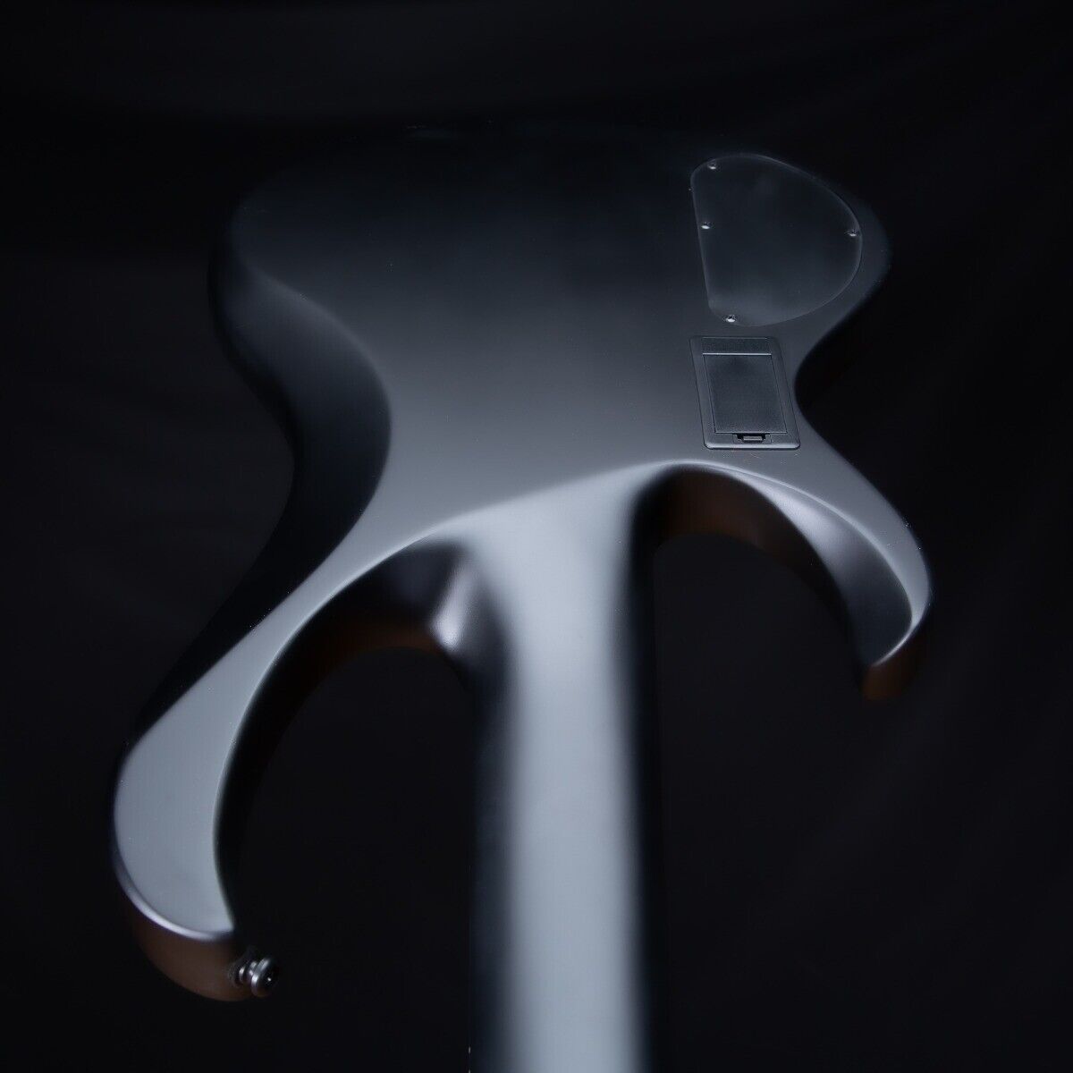 Đàn Guitar Bass 5-dây Ibanez BTB IronLabel BTB625EX, Black Flat-Mai Nguyên Music