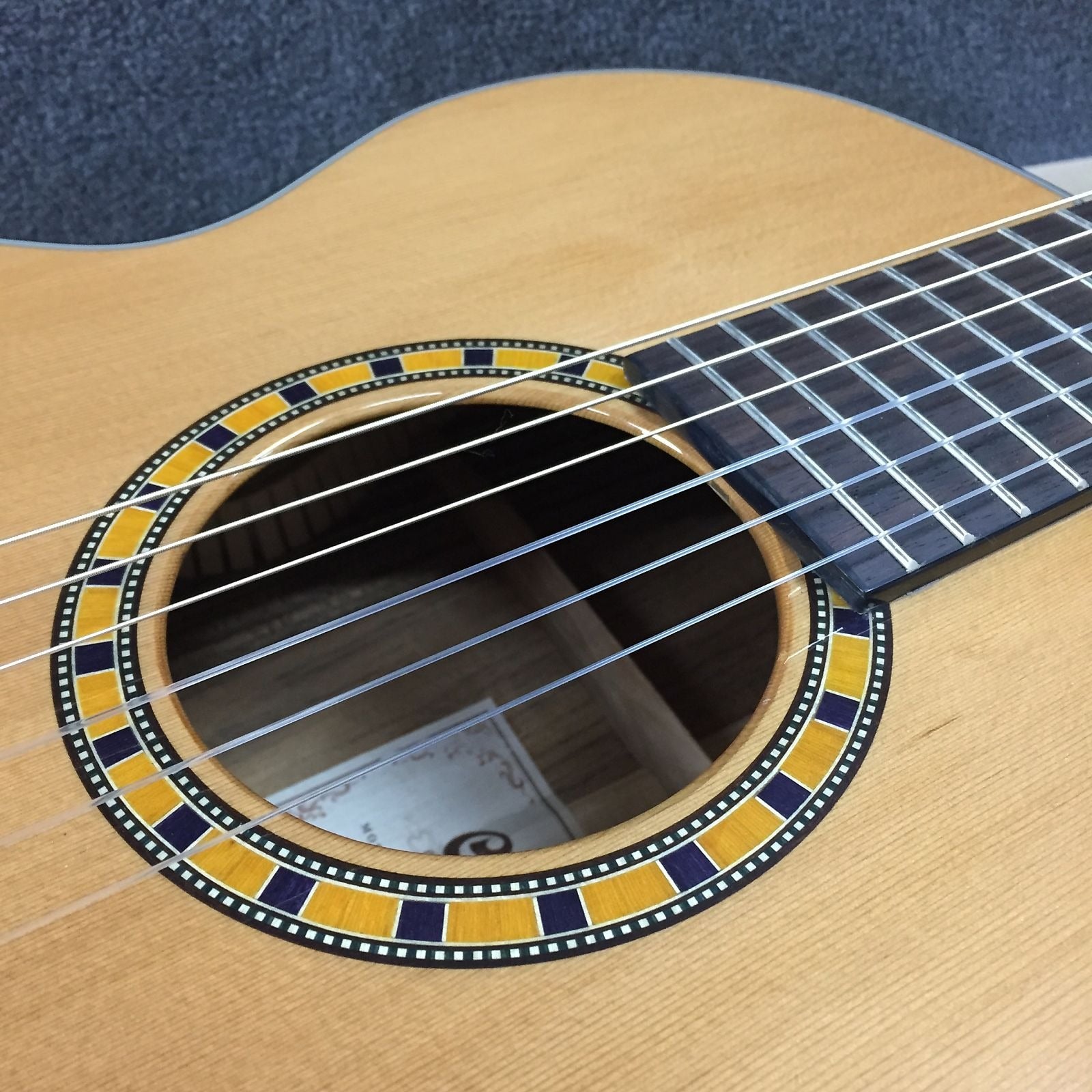 Đàn Guitar Classic Cort CEC7-Mai Nguyên Music