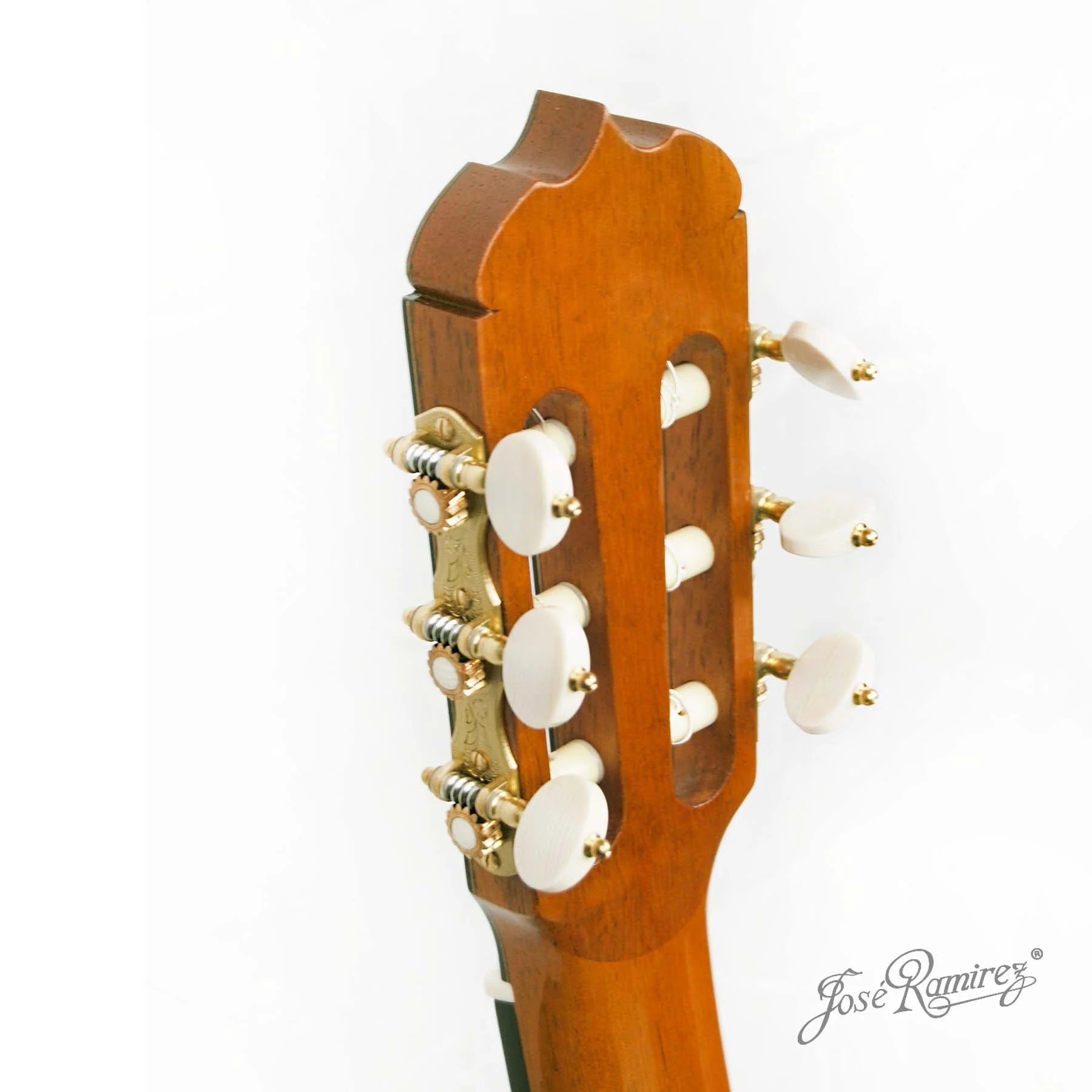 Đàn Guitar Classic Jose Ramirez Segovia 1A - Cedar-Mai Nguyên Music