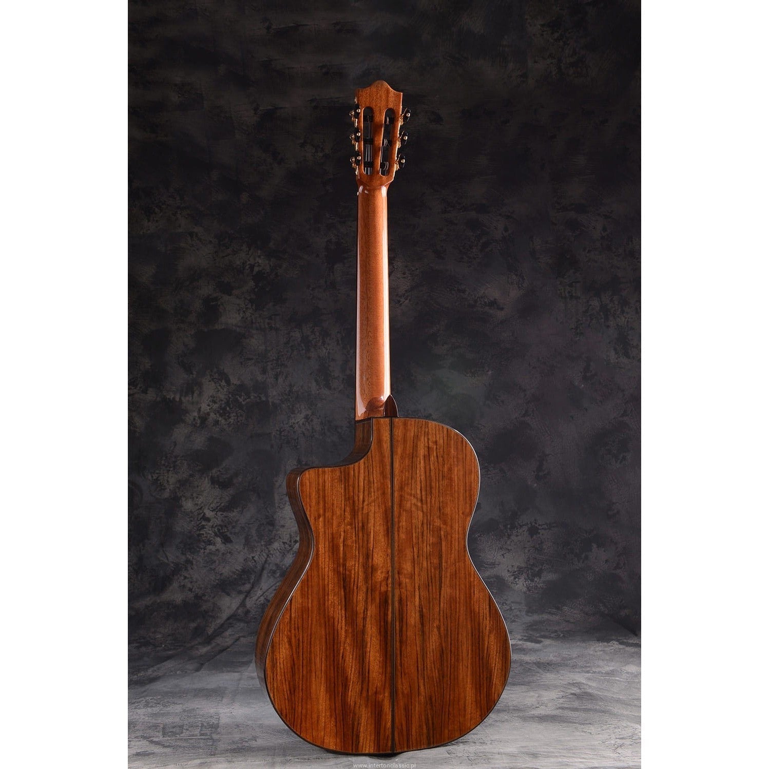 Đàn Guitar Classic Martinez MP-14 Ovangkol Artist-Mai Nguyên Music