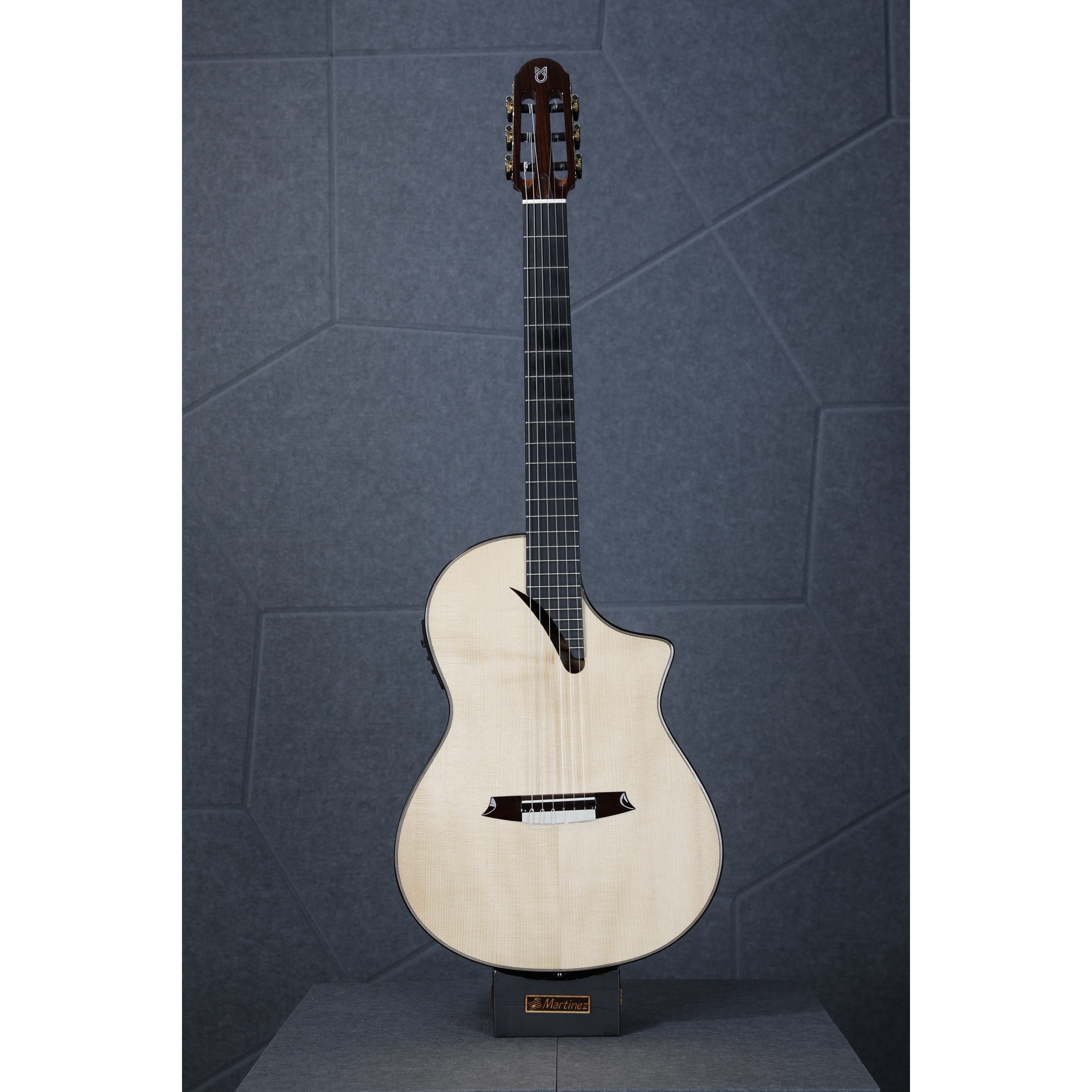 Đàn Guitar Classic Martinez MSCC-14MS Maple Spruce-Mai Nguyên Music