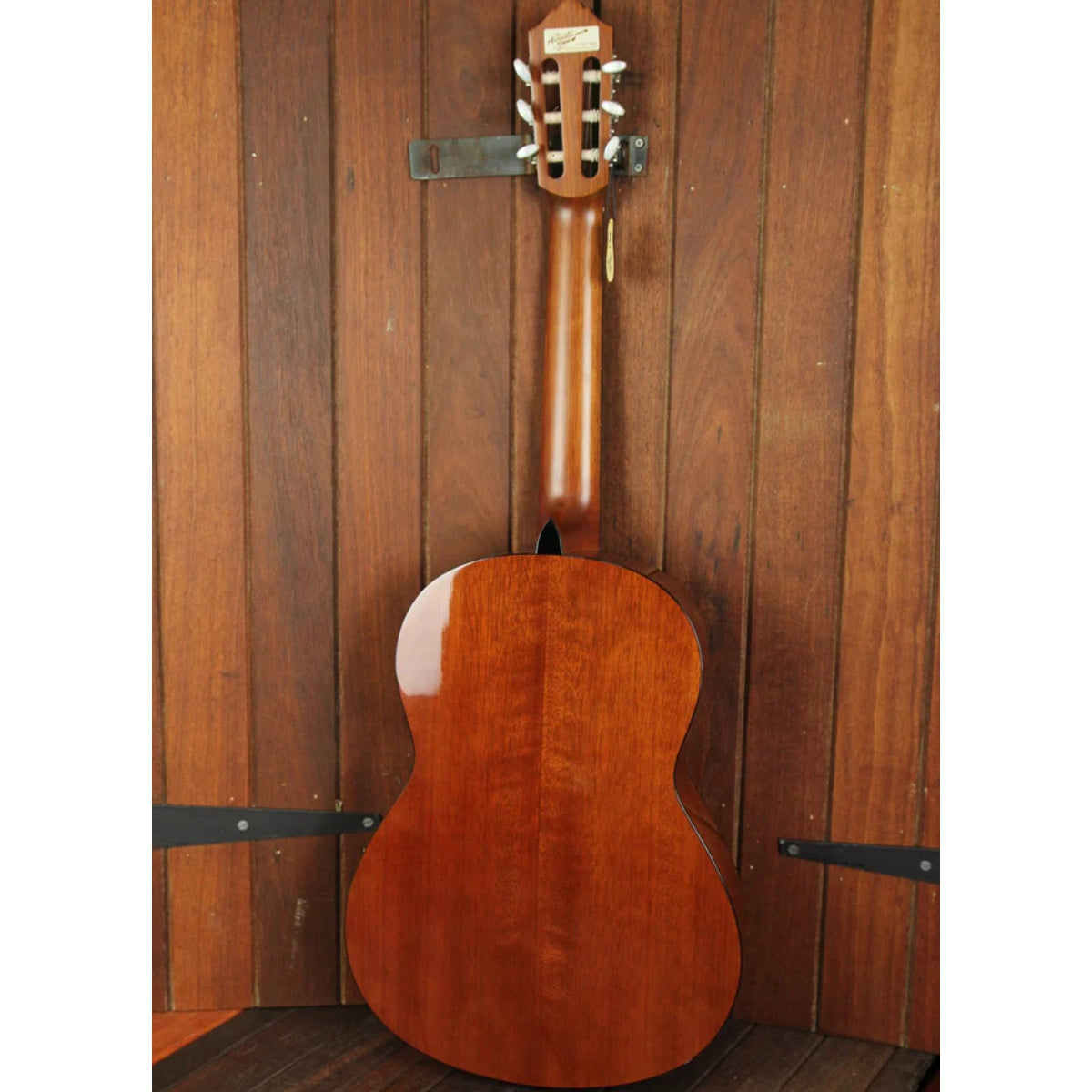 Đàn Guitar Classic Yamaha CG142C-Mai Nguyên Music