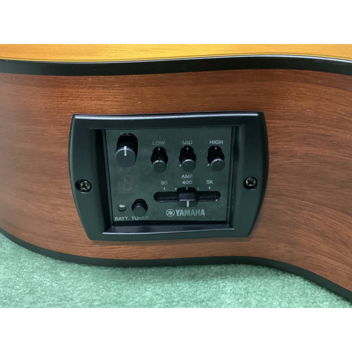 Đàn Guitar Classic Yamaha CGX122MC-Mai Nguyên Music