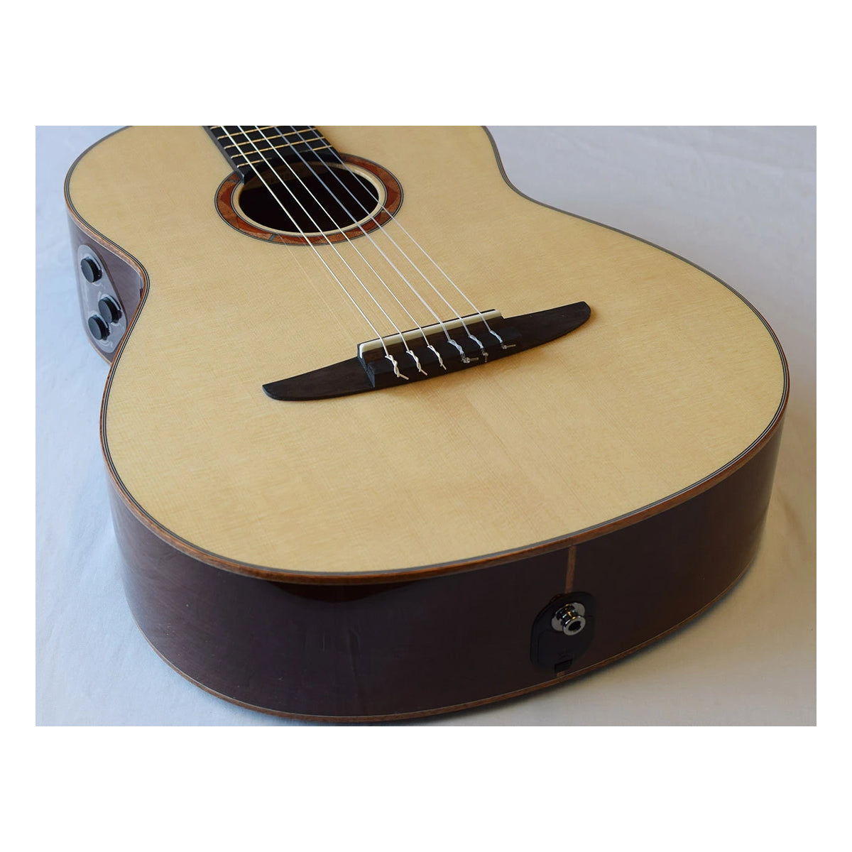 Đàn Guitar Classic Yamaha NCX3-Mai Nguyên Music