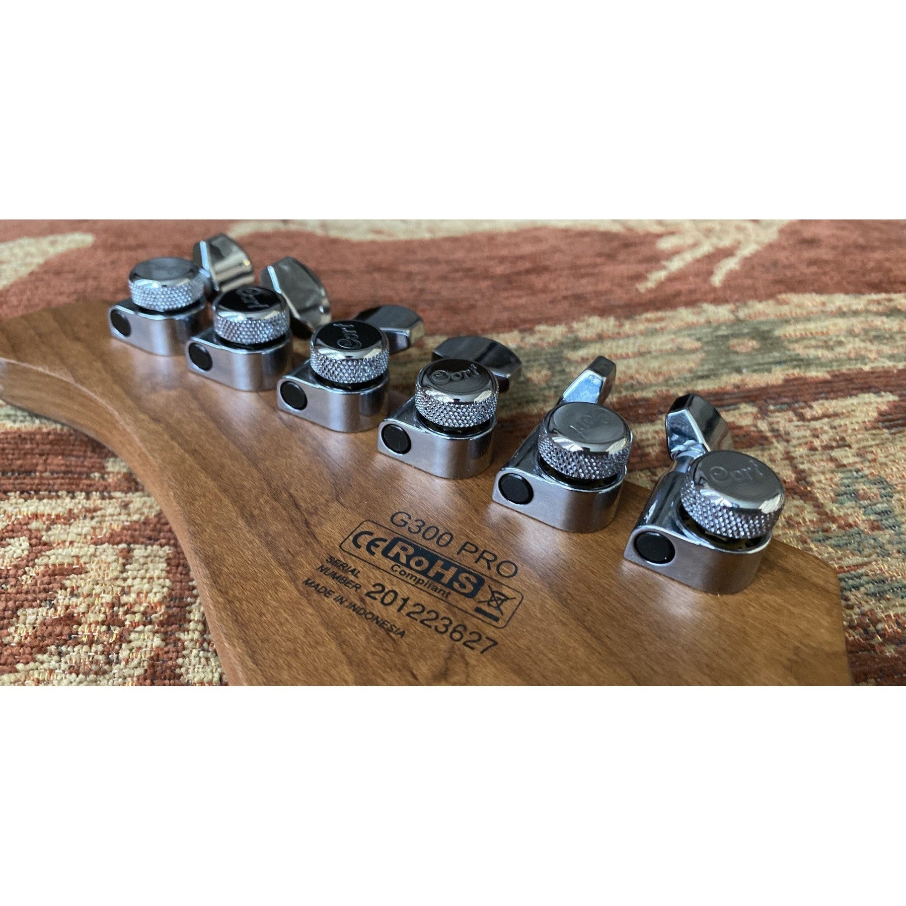 Đàn Guitar Điện Cort G300 Pro-Mai Nguyên Music