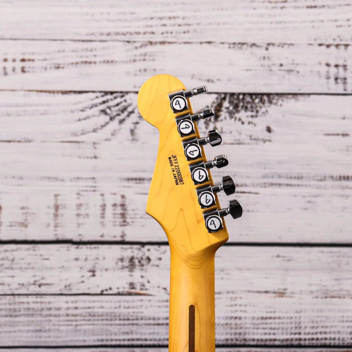 Đàn Guitar Điện Fender Aerodyne Special Stratocaster, Maple Fingerboard-Mai Nguyên Music