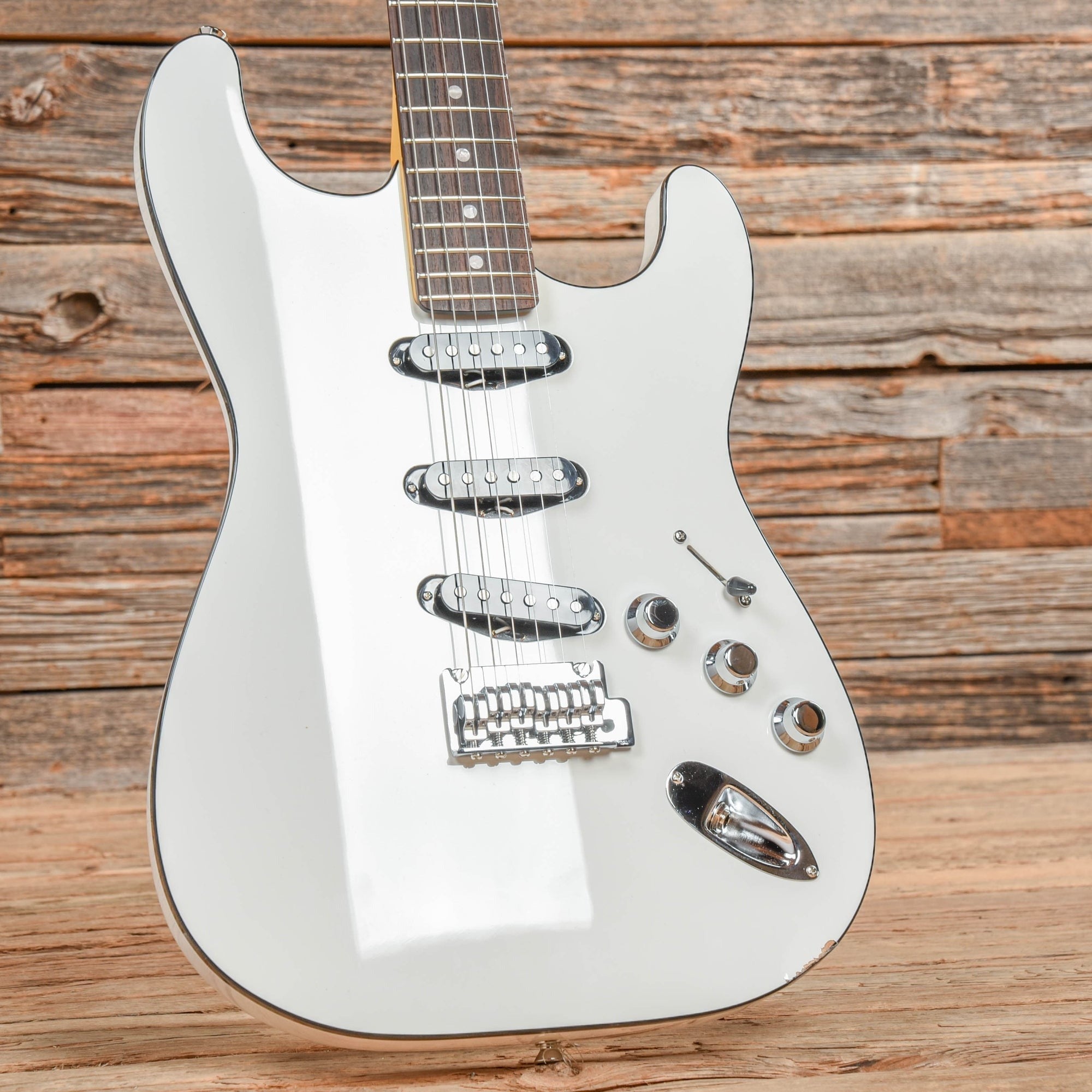 Đàn Guitar Điện Fender Aerodyne Special Stratocaster, Rosewood Fingerboard-Mai Nguyên Music