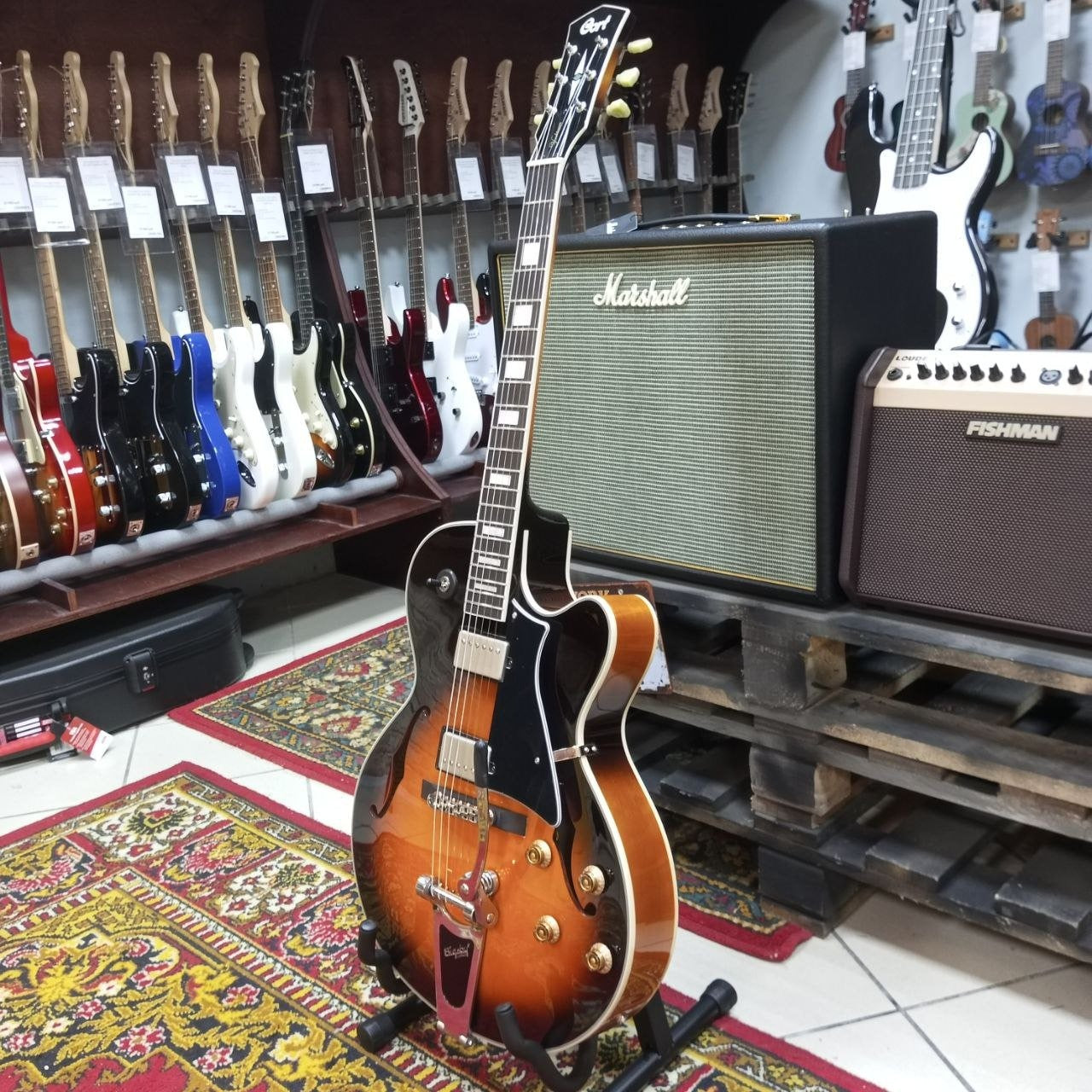 Đàn Guitar Điện Hollow Body Cort Yorktown-BV-Mai Nguyên Music