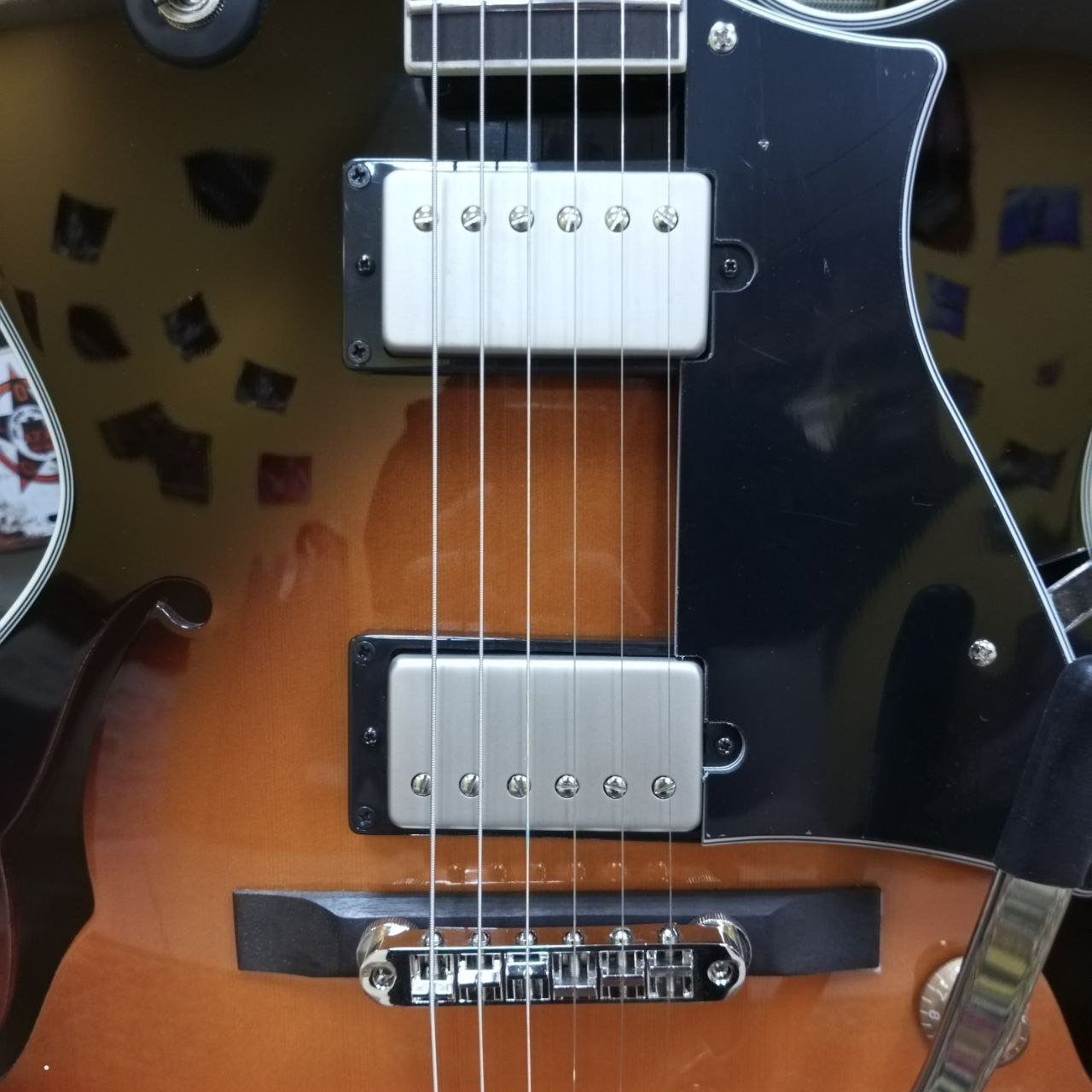 Đàn Guitar Điện Hollow Body Cort Yorktown-BV-Mai Nguyên Music