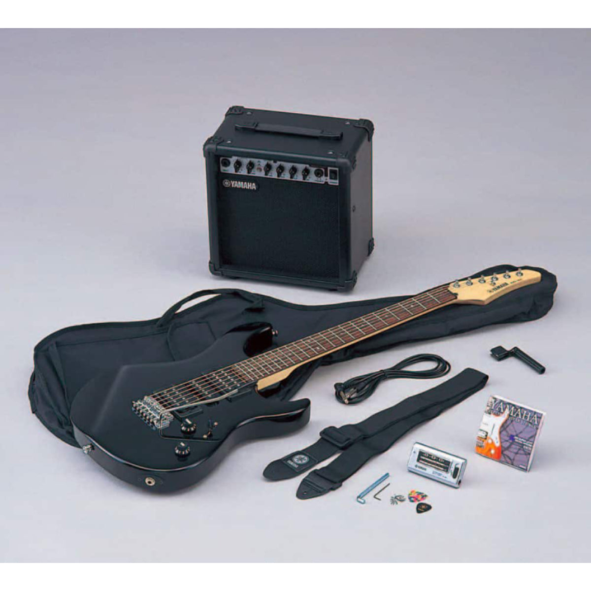 Đàn Guitar Điện Yamaha ERG121GPII, Black-Mai Nguyên Music