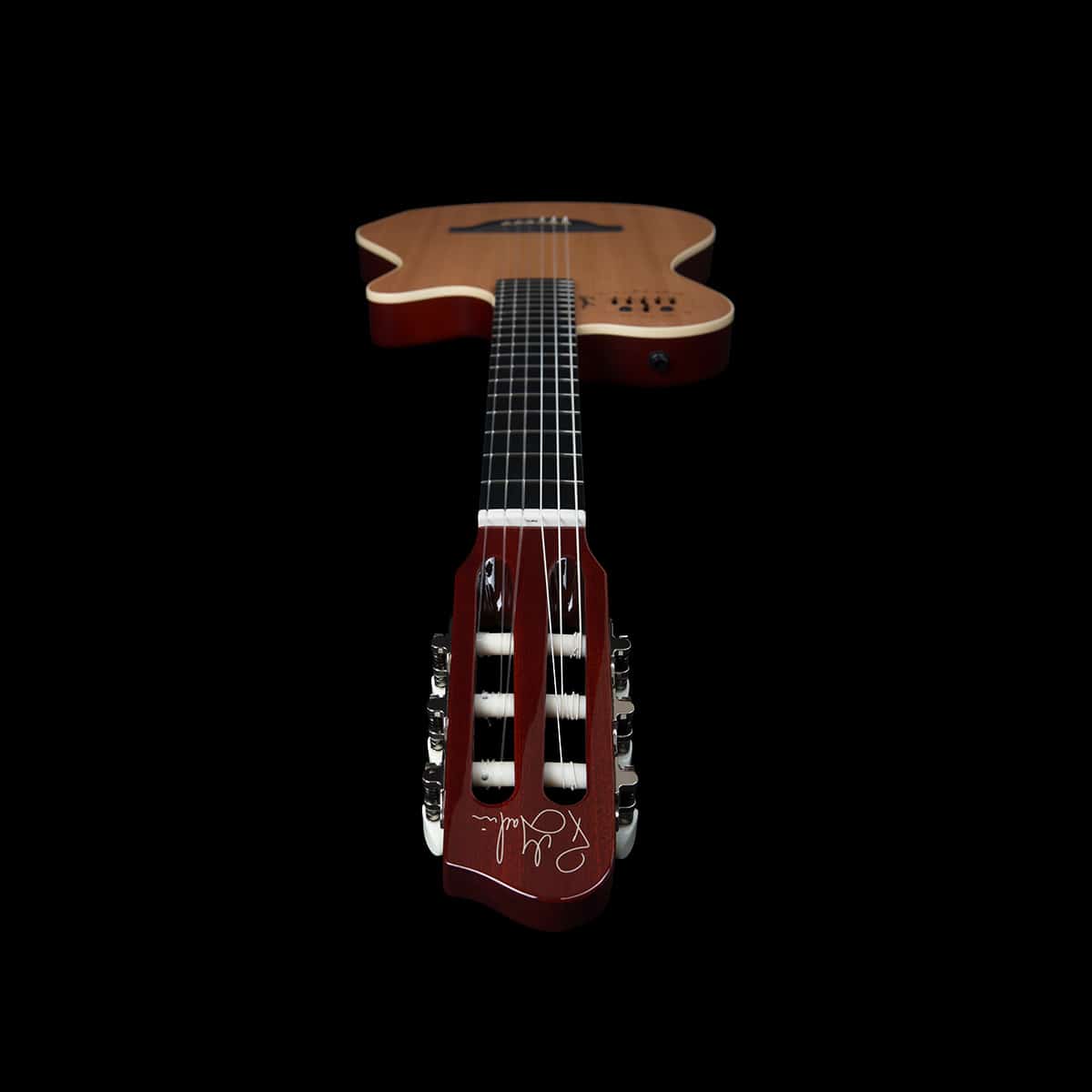 Đàn Guitar Silent Classic Godin ACS Grand Concert Natural-Mai Nguyên Music